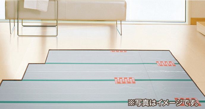 キッチン・リビング・ダイニング３ヶ所に床暖房を実現しながら、省エネルギー性能も確保。