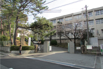 西宮市立大社中学校