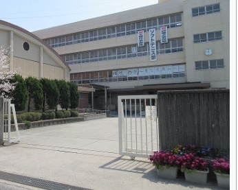 茨木市立西陵中学校
