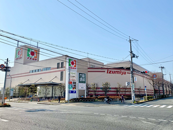 イズミヤ千里丘