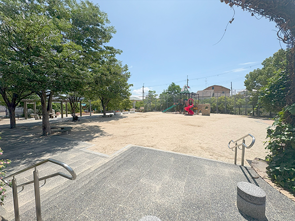 佐井寺新池公園